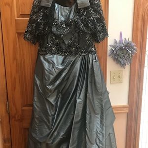 Worn as mother of the bride gown